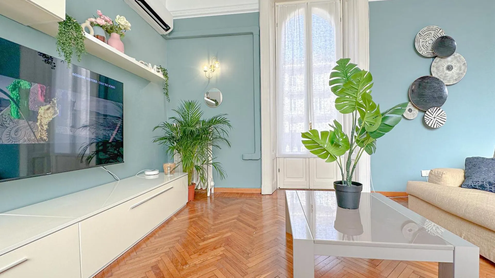 De Amicis 29 - Duomo - Sant'Ambrogio Apartment Milan 0*,